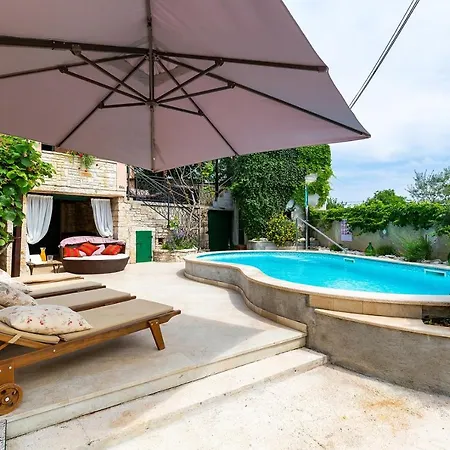 Villa Authentic House Albazora In Istria Zminj