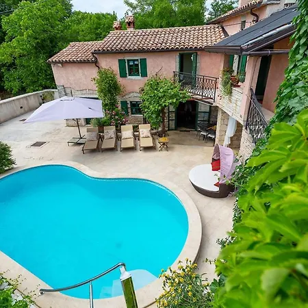 Authentic House Albazora In Istria * Zminj