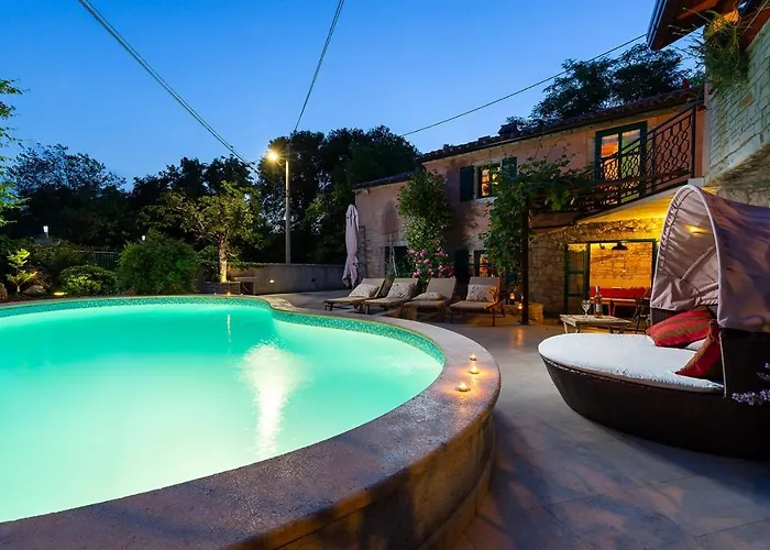 Authentic House Albazora In Istria
