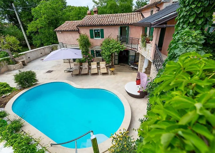 Authentic House Albazora In Istria * Žminj