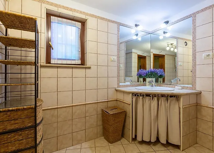 Authentic House Albazora In Istria * Žminj