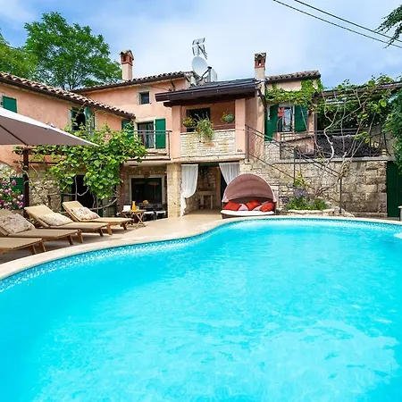 Authentic House Albazora In Istria